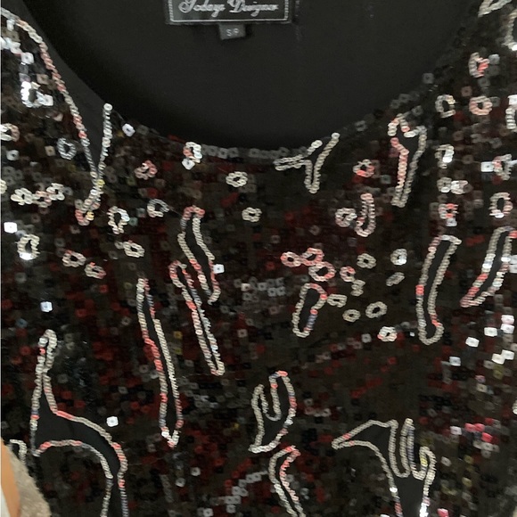 Sequinned Black Top - Picture 3 of 4